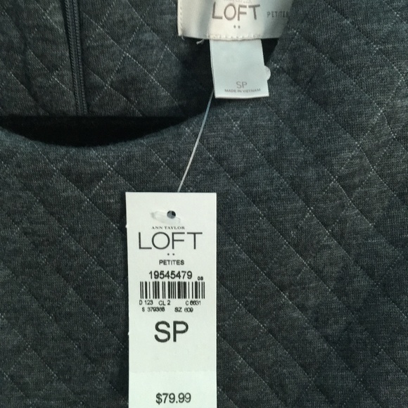 Classic Ann Taylor Loft grey quilted dress - Picture 3 of 4